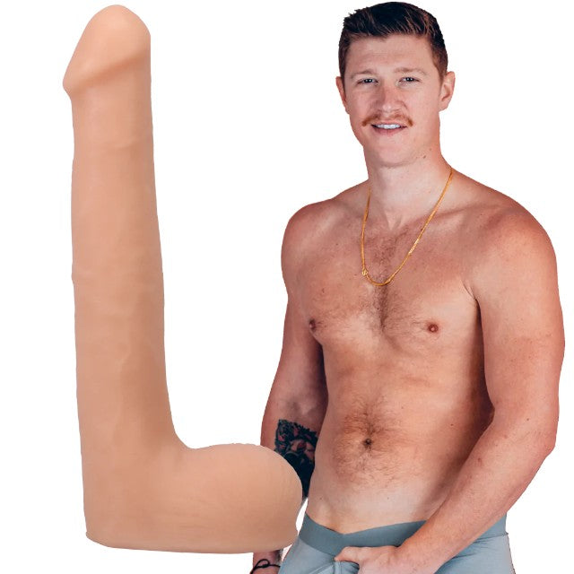 Dildo realist DOC JOHNSON Ultraskyn Signature Cocks – Oliver Flynn, bază cu ventuză pentru fixare, 25 cm, culoarea pielii