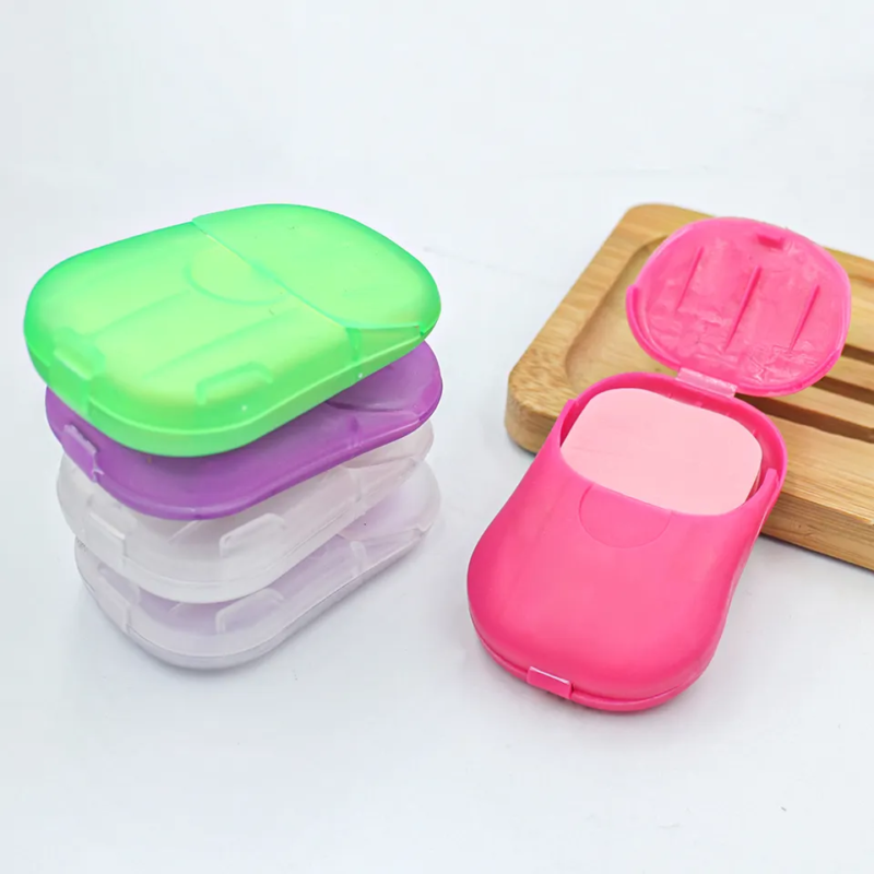 Set 4 dispozitive cu foite de sapun, 80 foite, multicolor, CEZI